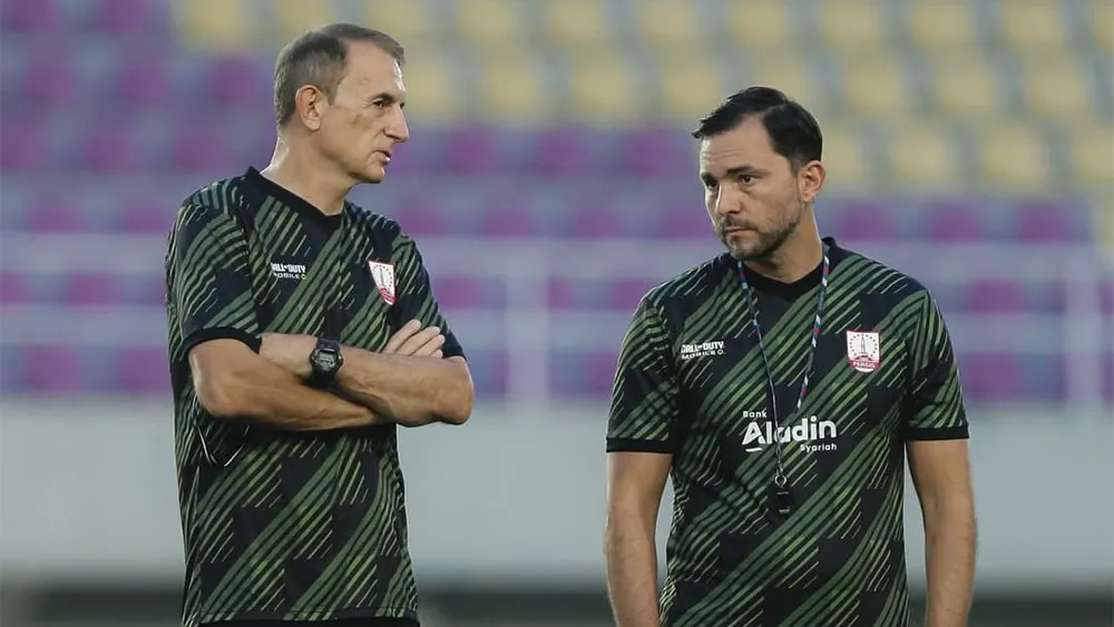 Persis Targetkan Amankan Posisi di Liga Utama - sumber: (ileagueid)