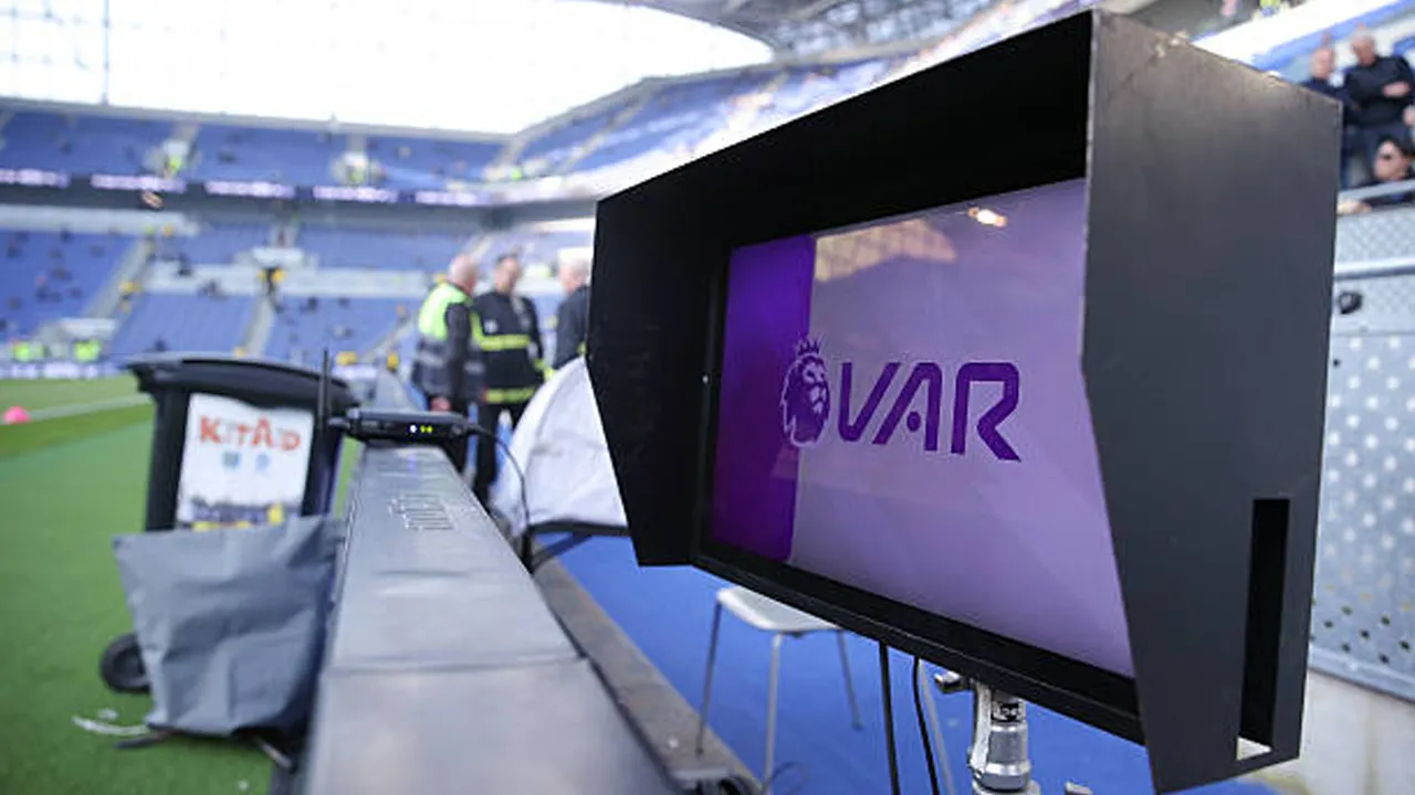 Total Kesalahan VAR di Premier League Musim Ini Capai 23 Insiden