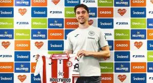 Brentford Resmi Rekrut Jannik Schuster dari Salzburg