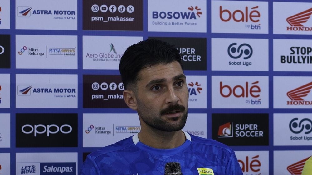 Frans Putros Siap Tampil Maksimal Melawan PSM Makassar