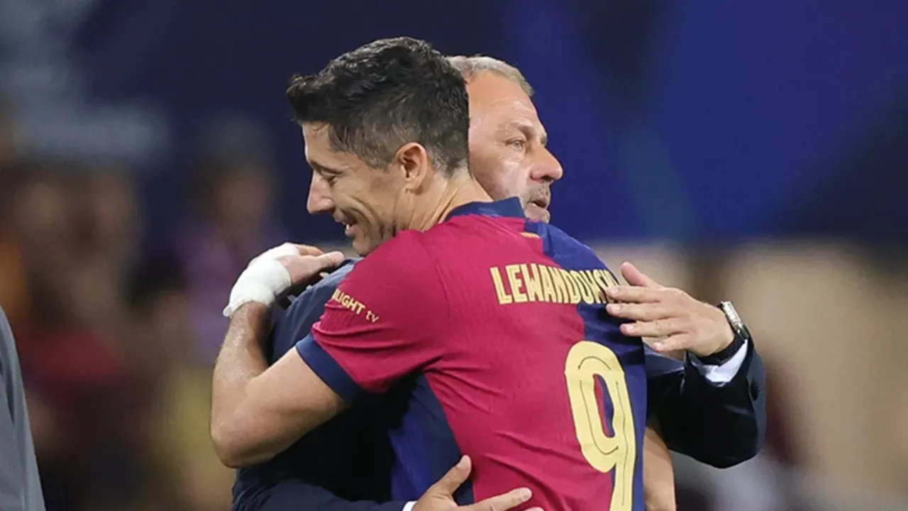 Hansi Flick Tidak Akan Mudah Cari Pengganti Robert Lewandowski