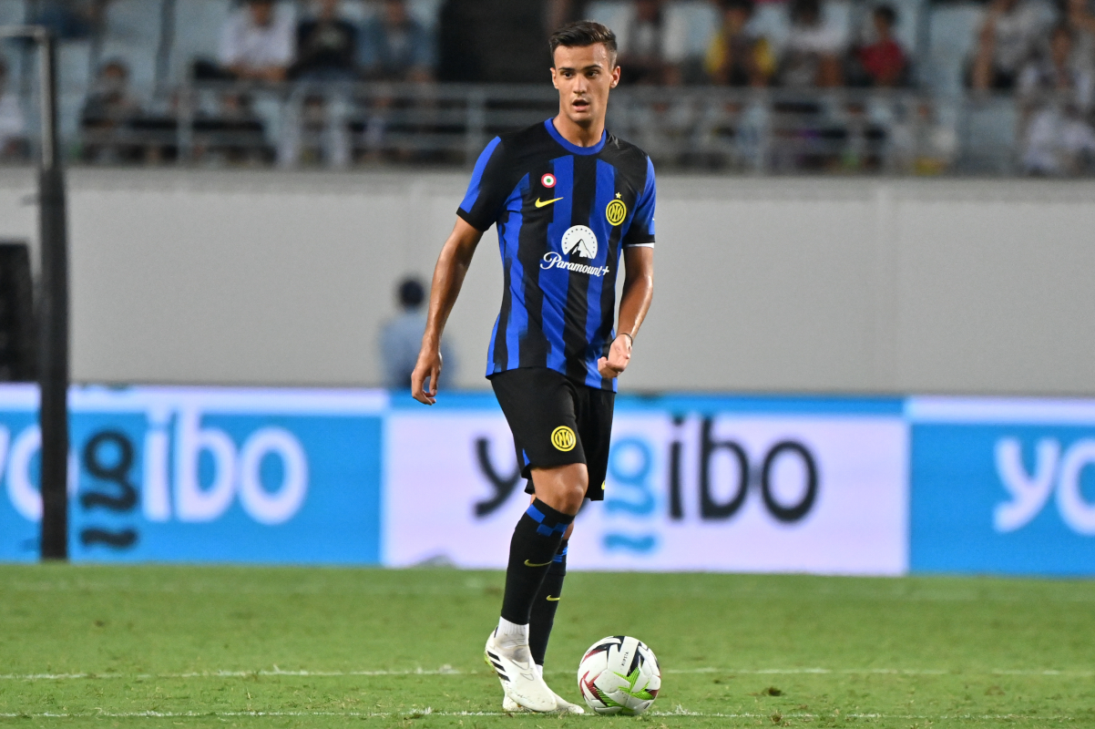 Inter Dilema: Stankovic Dapat Tawaran Menggiurkan 40 Juta dari Liga Inggris