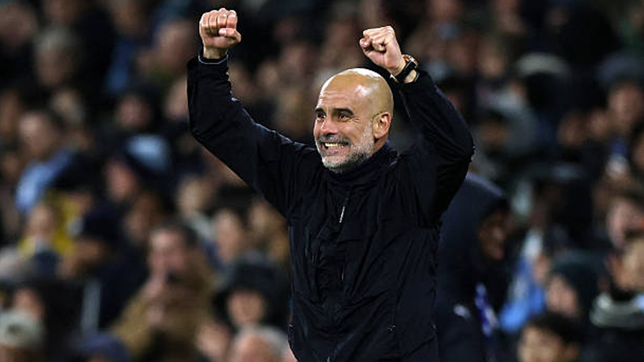 Masih Terikat Kontrak, Pep Guardiola Beri Kode Bertahan di Manchester City