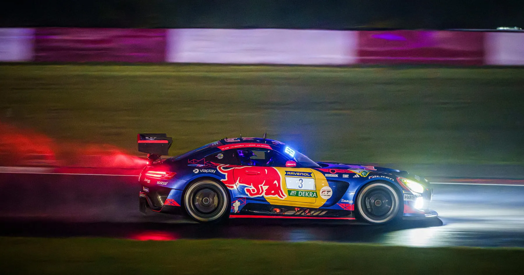 Max Verstappen Hadapi Tantangan Ekstrem di Nordschleife - sumber: (racingnews365)