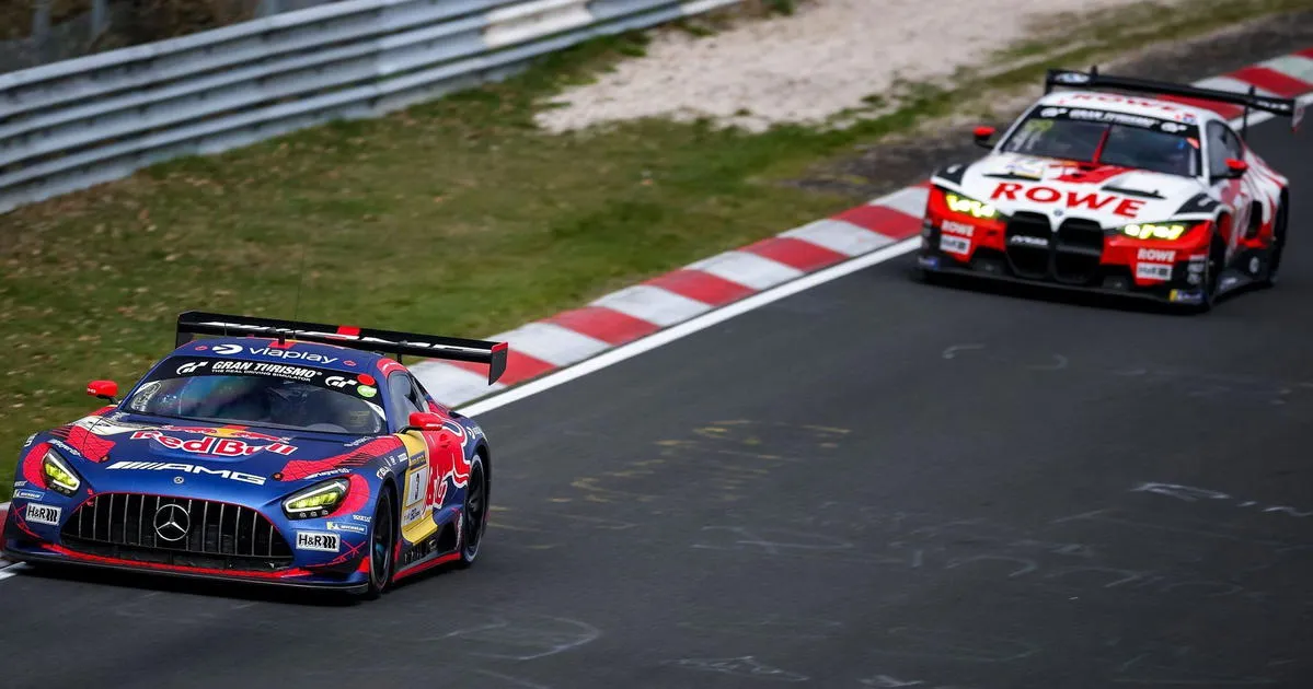 Max Verstappen Mulai dari Posisi Keempat di Nurburgring 24 Jam - sumber: (racingnews365)