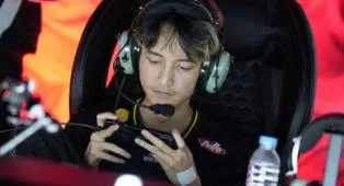 MPL ID S17 W8: EVOS Tumbang dari NAVI