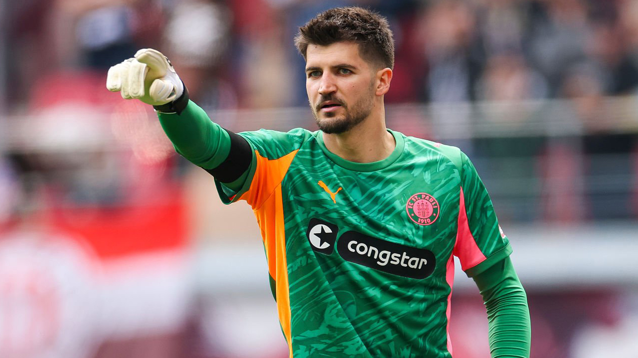 Nikola Vasilj Pastikan Kesiapannya Bantu St Pauli Kalahkan Wolfsburg