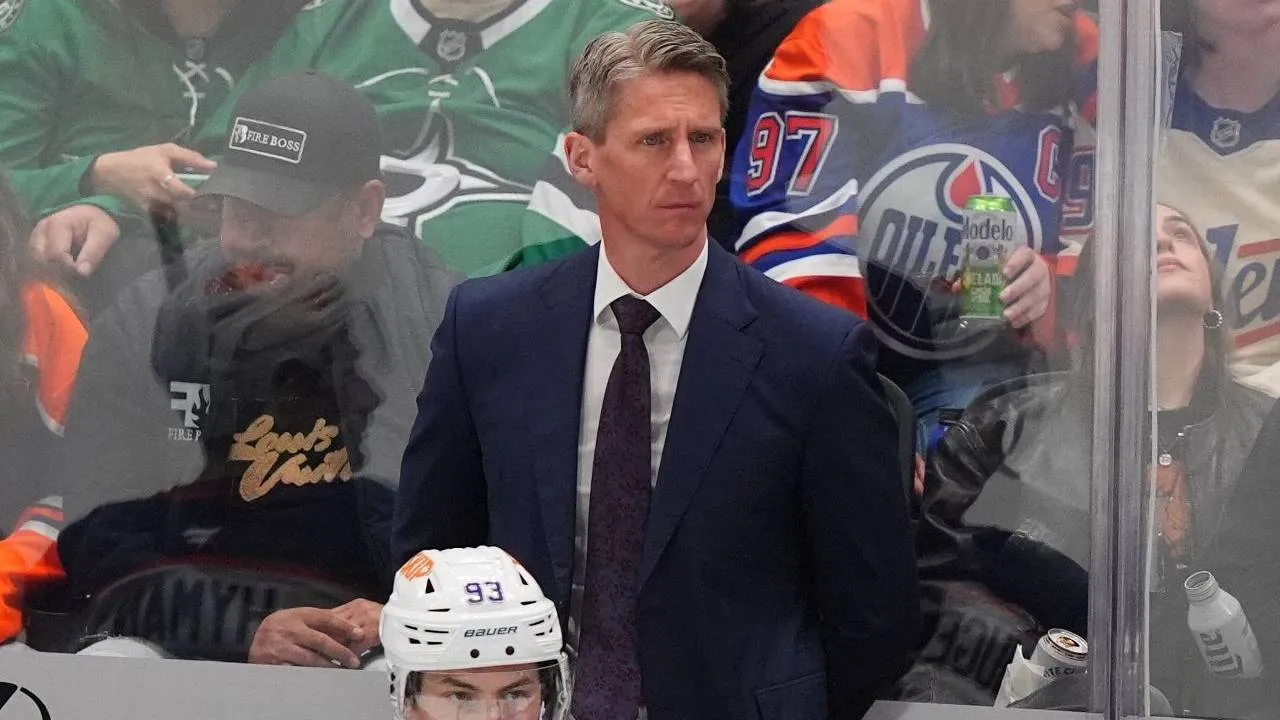 Pemecatan Kris Knoblauch terjadi hanya beberapa pekan setelah Edmonton tersingkir di putaran pertama playoff NHL usai kalah dari Anaheim Ducks. (Foto: AP)