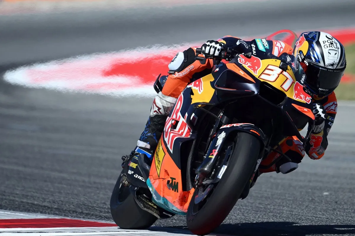 Pedro Acosta Raih Pole, Aprilia Alami Kecelakaan Kualifikasi - sumber: (motorsport)