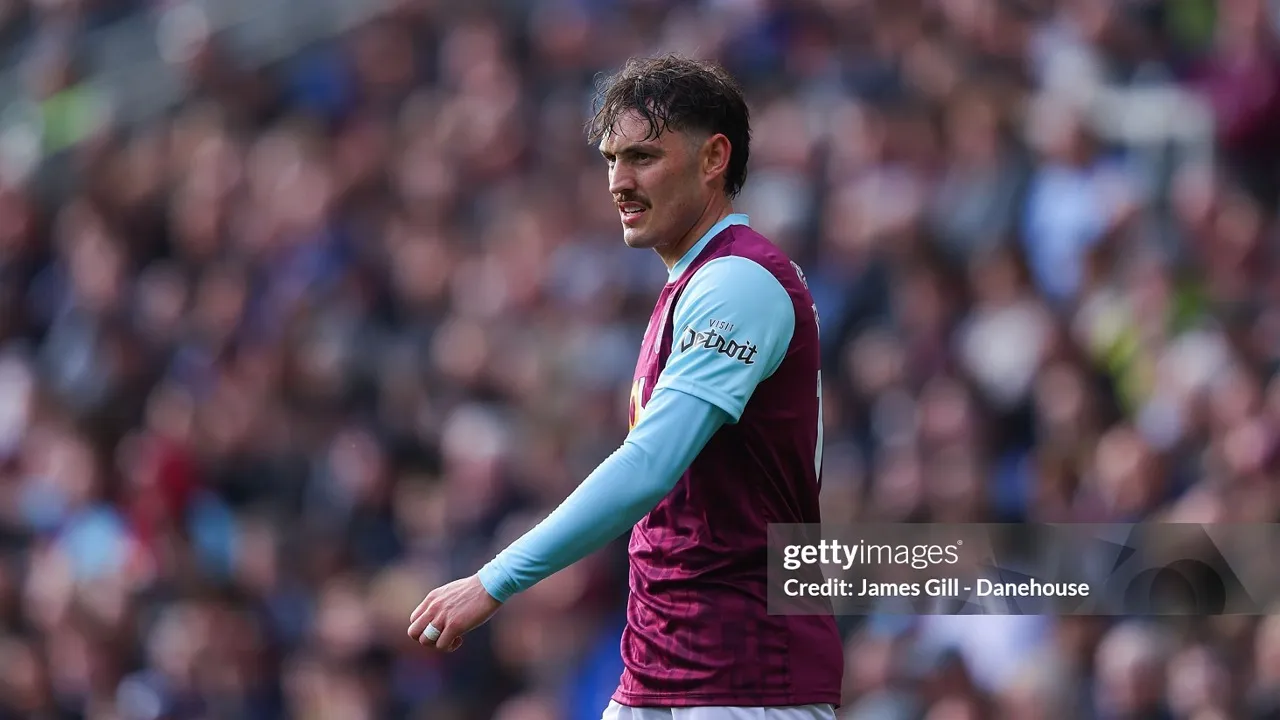 Connor Roberts akhirnya kembali usai absen setahun