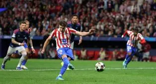 Barcelona Kesulitan Rekrut Julian Alvarez dari Atleti