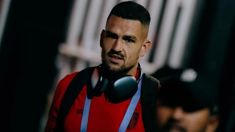 Boris Kopitovic Waspadai Taktik Bhayangkara FC Jelang Pertandingan - sumber: (ileagueid)