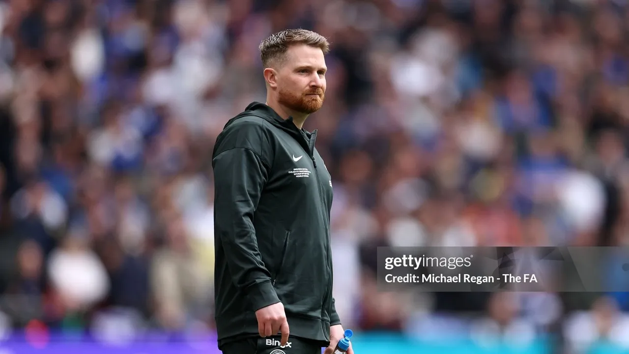 Calum McFarlane Kecewa Chelsea Tak Dapat Penalti Lawan Man City