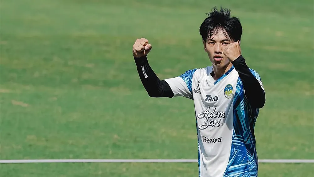 Iqbal Ajak Suporter PSIM Padati Stadion di Laga Kandang Penutup Musim - sumber: (ileagueid)