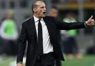 Jas Max Allegri Tetap Rapi: Saya Terlalu Tenggelam dalam Pertandingan