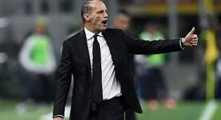 Jas Max Allegri Tetap Rapi: Saya Terlalu Tenggelam dalam Pertandingan