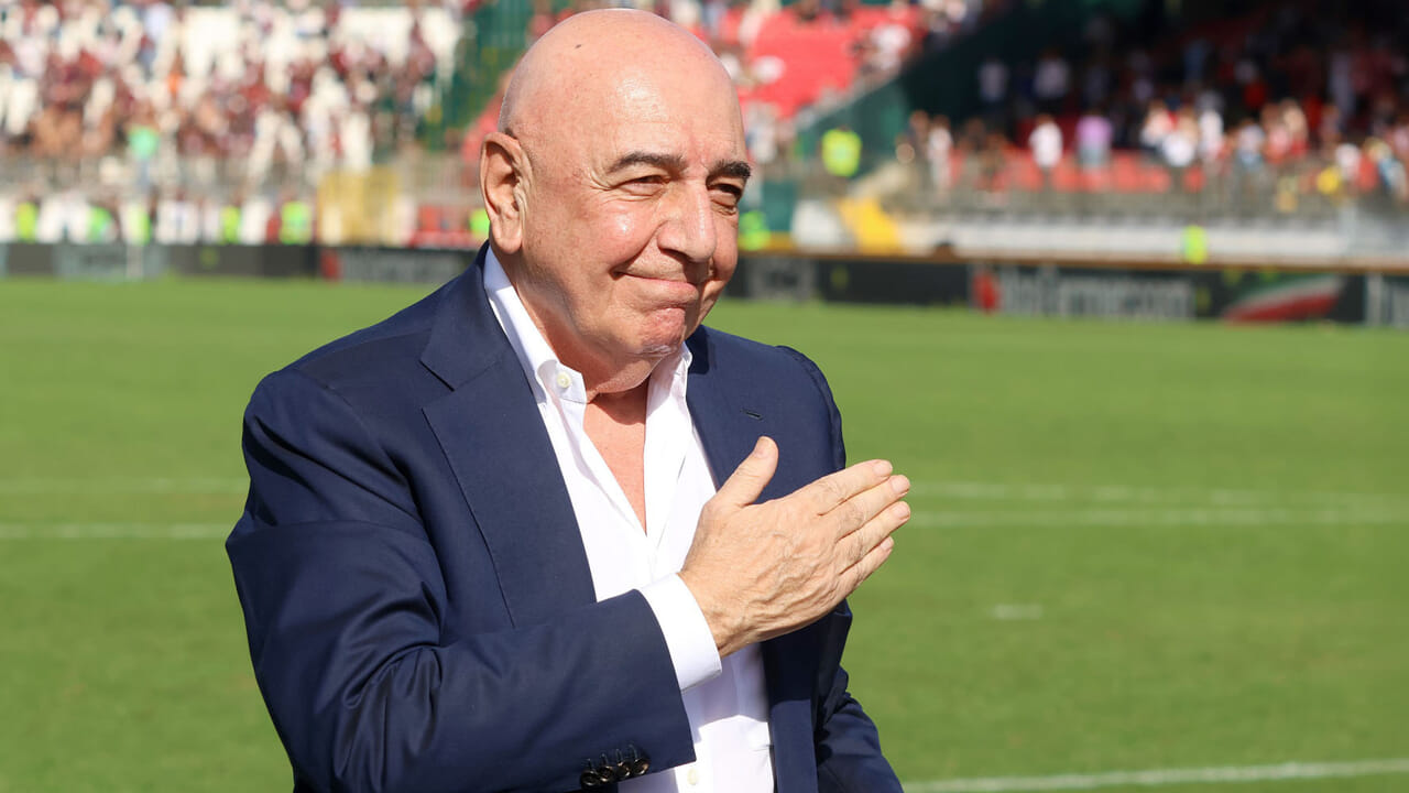Jika Adriano Galliani Kembali ke AC Milan, Max Allegri Akan Dipertahankan