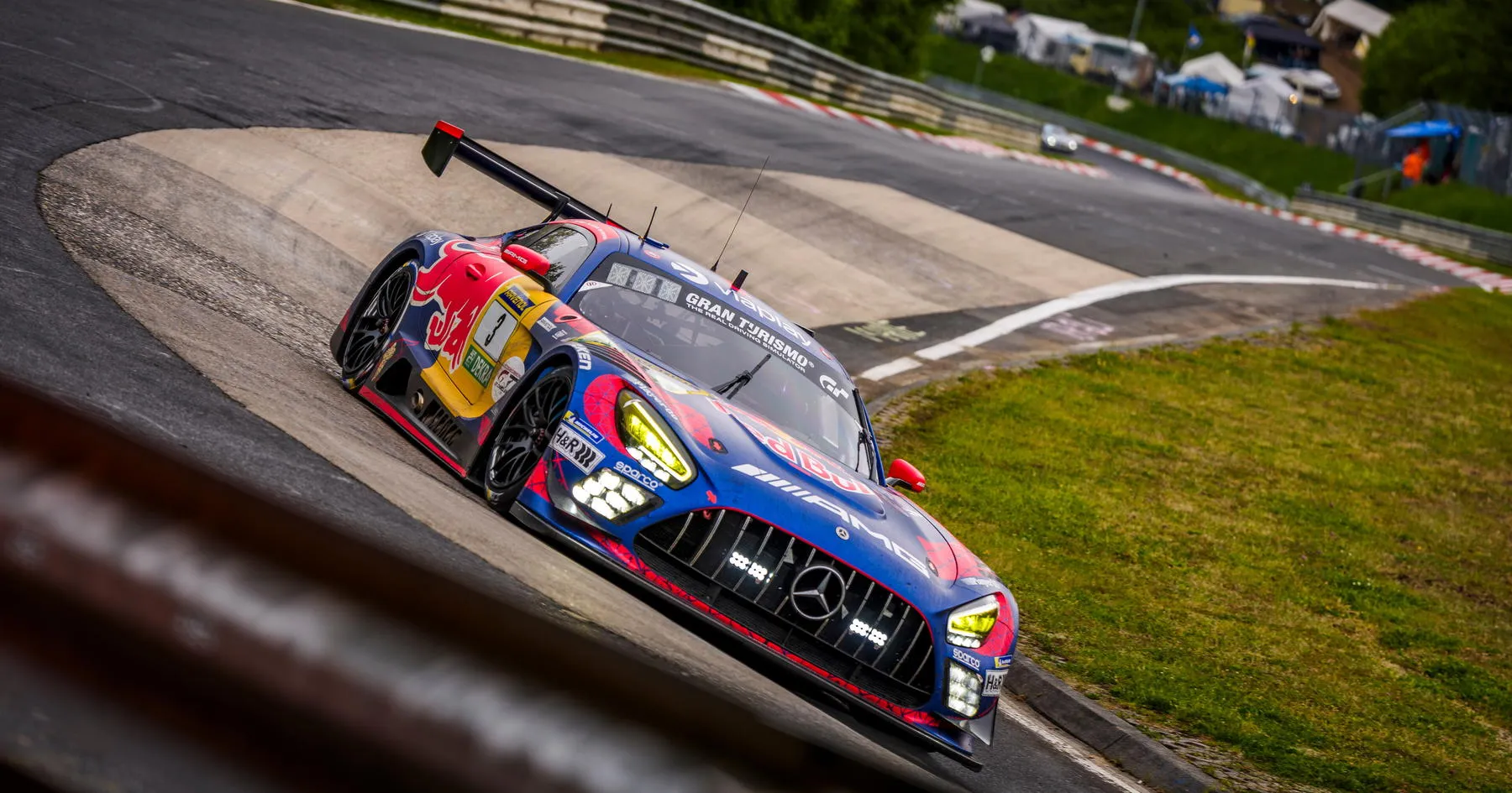 Kegagalan di Nürburgring, Verstappen Sampaikan Reaksi - sumber: (racingnews365)