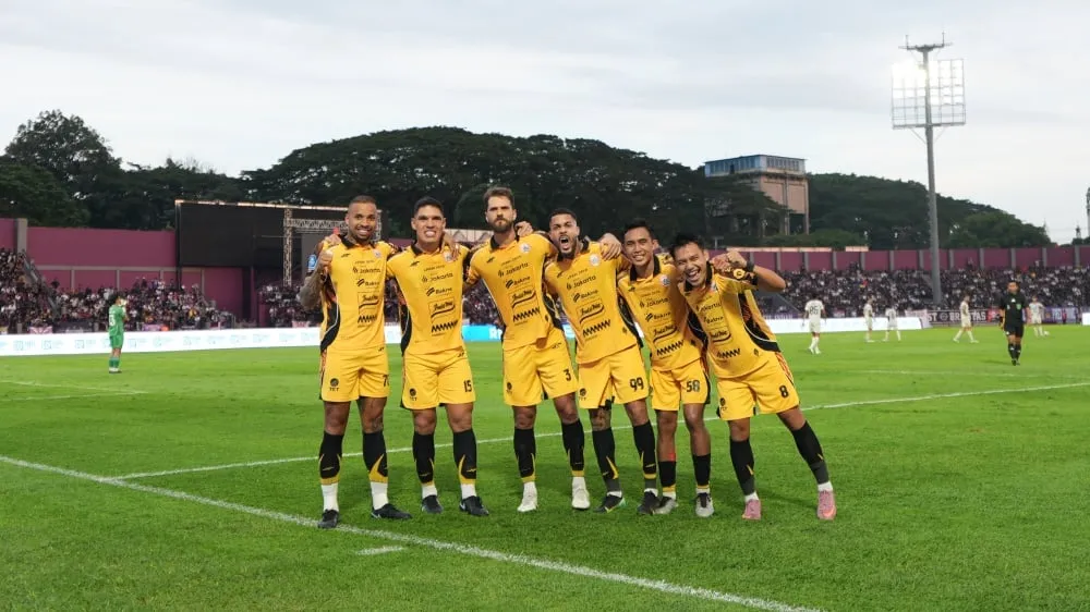 Mauricio Berikan Apresiasi Tinggi untuk Performa Gemilang Persik Kediri - sumber: (ileagueid)