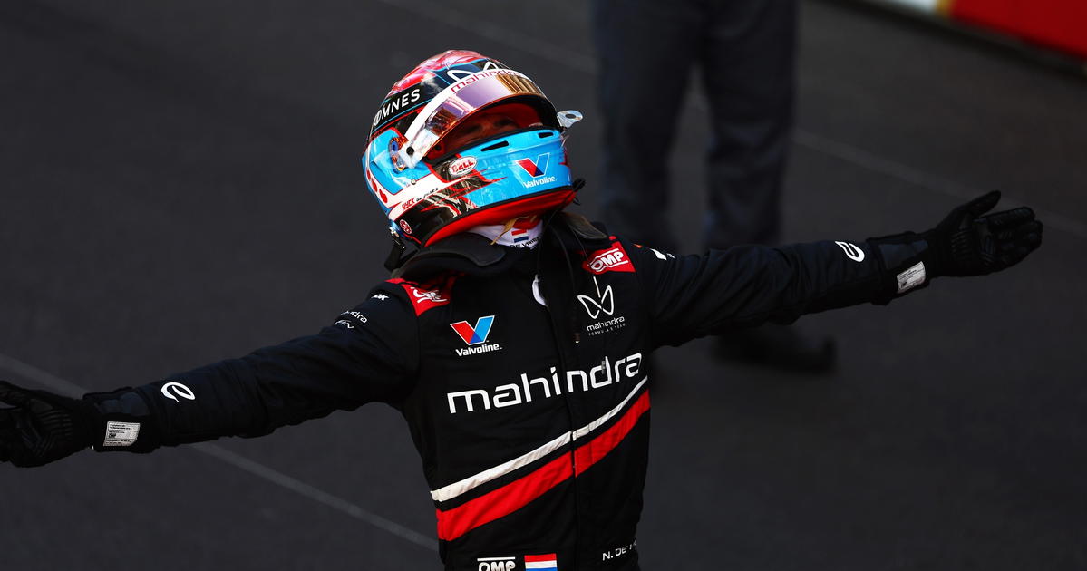 Nyck de Vries Lega Akhiri Masa Sulit di Formula E