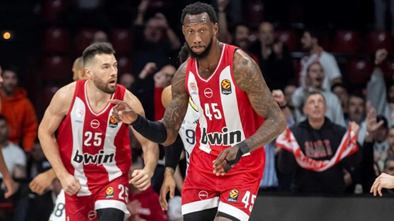 Olympiacos ke Semifinal Playoff Liga Yunani Usai Hajar Kolossos