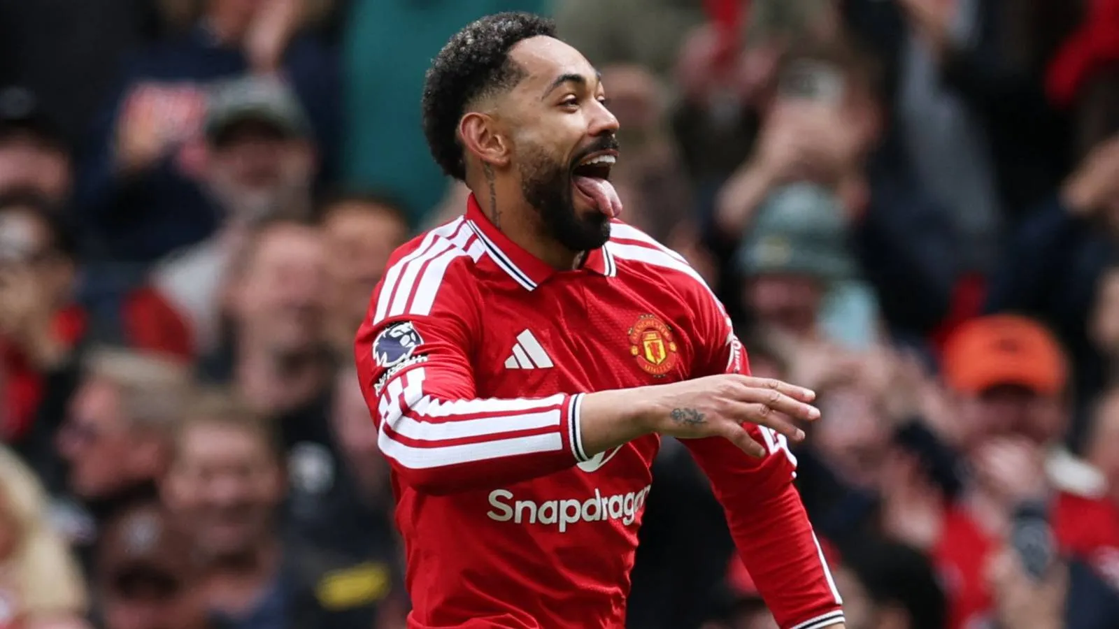 Protes Liga Inggris: Kontroversi Gol Cunha dalam Laga Man Utd vs Forest - sumber: (givemesport)