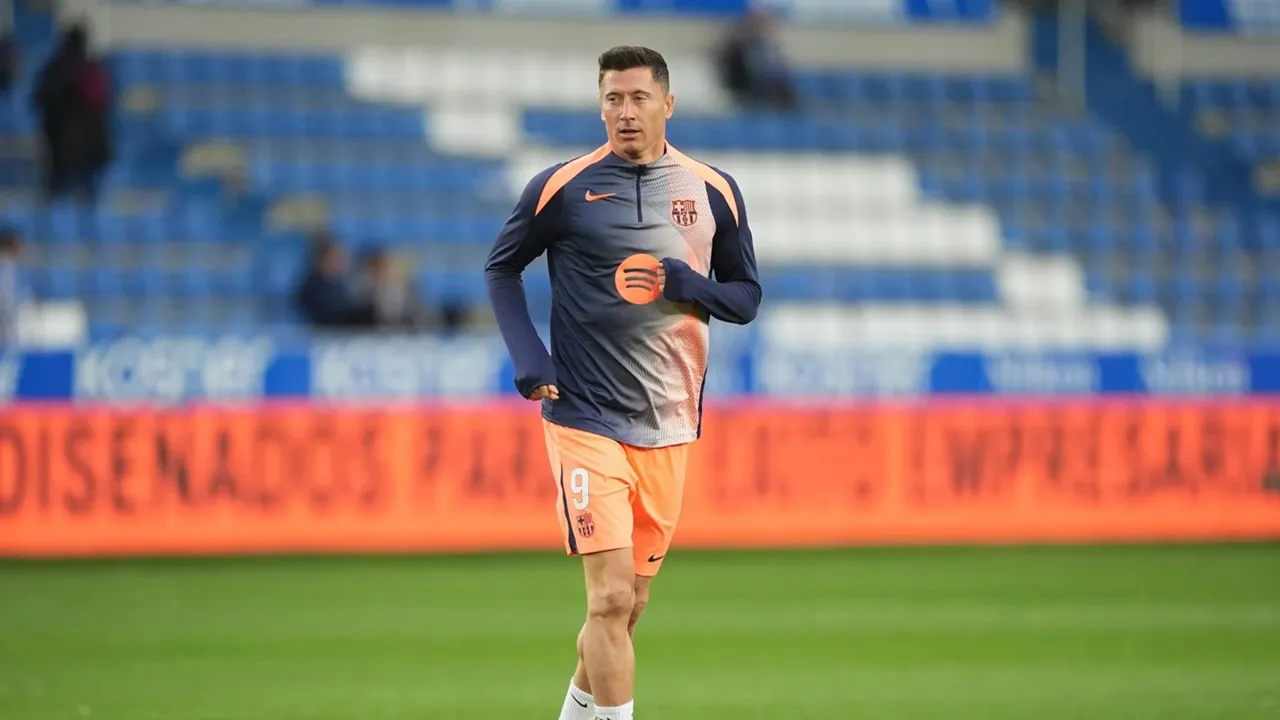 Rafa Yuste Salut Lewandowski: Datang Sebagai Bintang, Pergi Sebagai Legenda