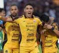 Witan Sumbangkan Kemenangan untuk Jakmania