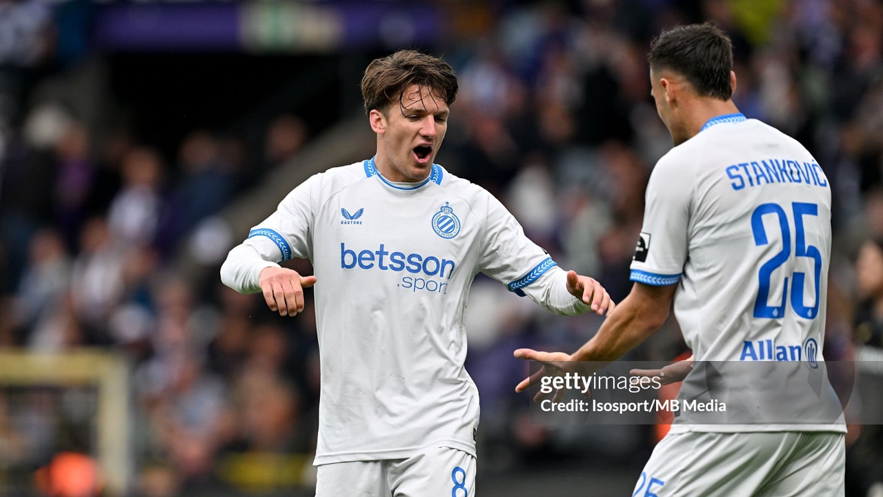 Christos Tzolis Jadi Rebutan Aston Villa dan Manchester United