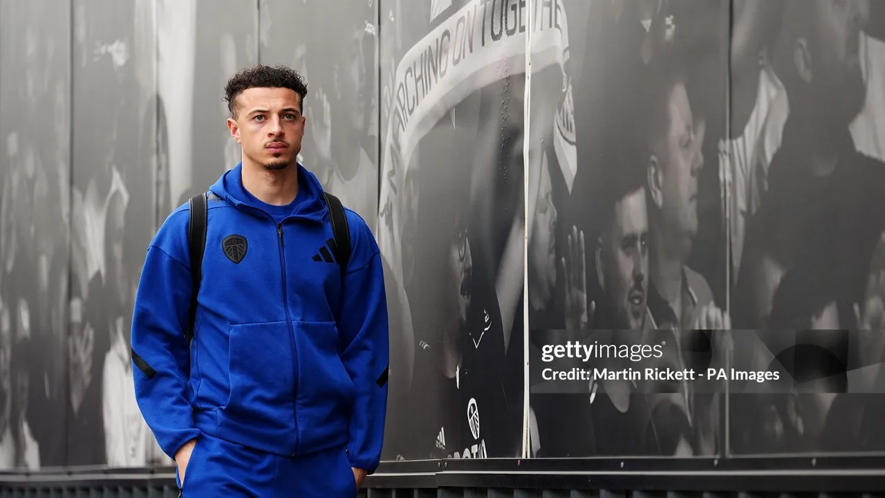 Ethan Ampadu Siap Bertahan, Leeds Sodorkan Kontrak Baru