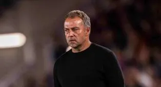 Hansi Flick Yakin Barcelona Akan Miliki Tim Fantastis Musim Depan