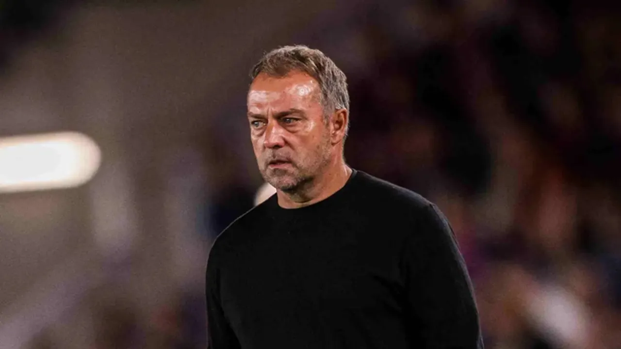 Hansi Flick Yakin Barcelona Akan Miliki Tim Fantastis Musim Depan