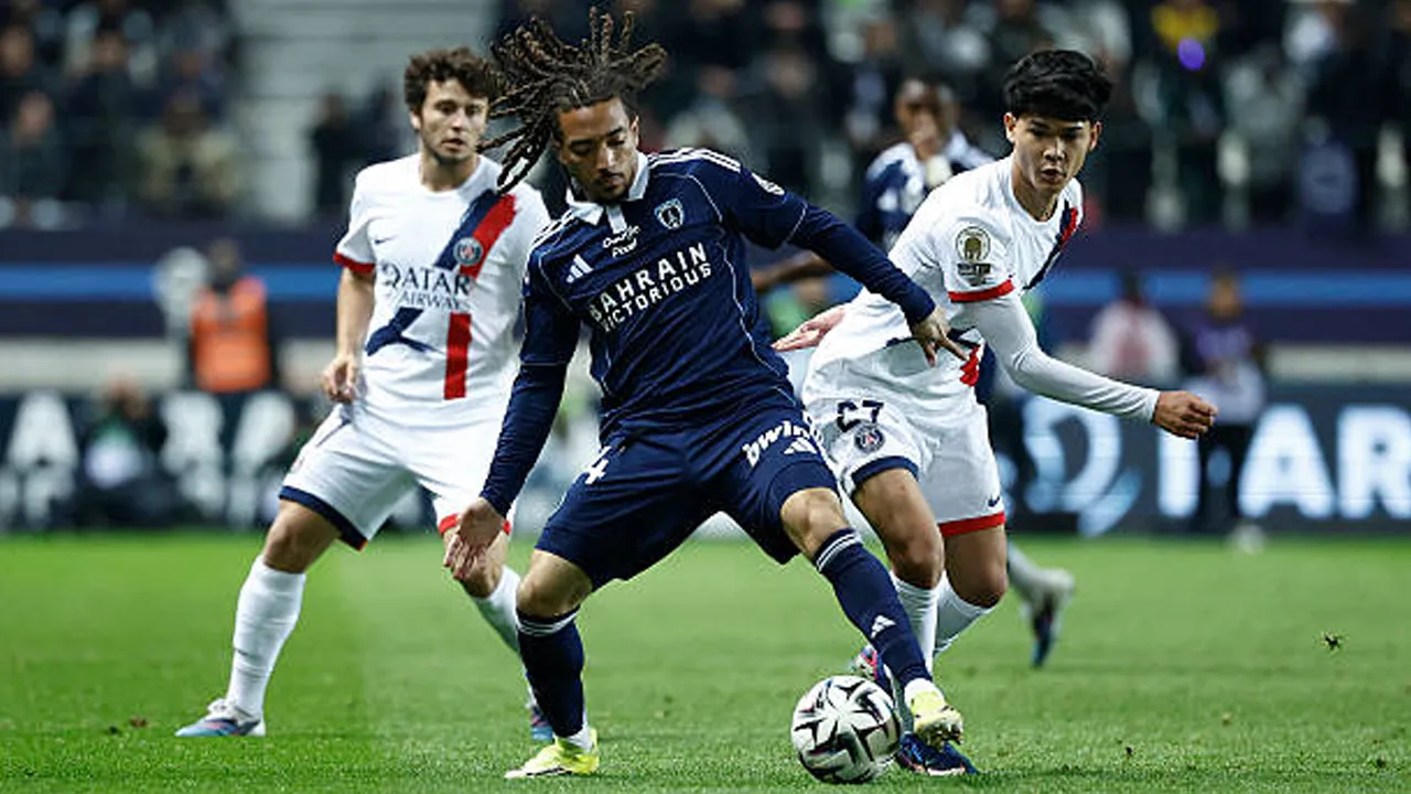 Hasil Pertandingan Ligue 1 Prancis: Paris FC 2-1 Paris Saint-Germain