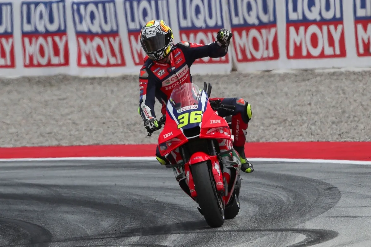 Joan Mir Kehilangan Podium di GP Catalunya, Lima Pembalap Dihukum - sumber: (motorsport)