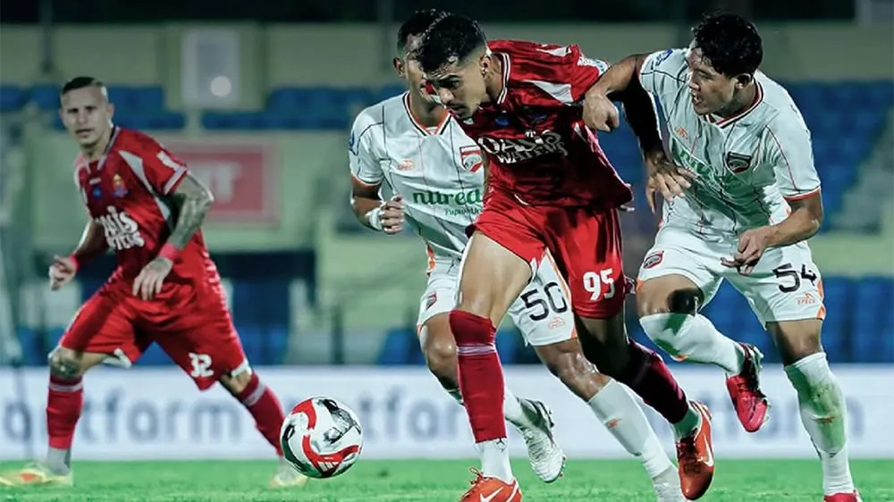 Mario Lemos Tegaskan Kemenangan Layak Diraih Persijap - sumber: (ileagueid)