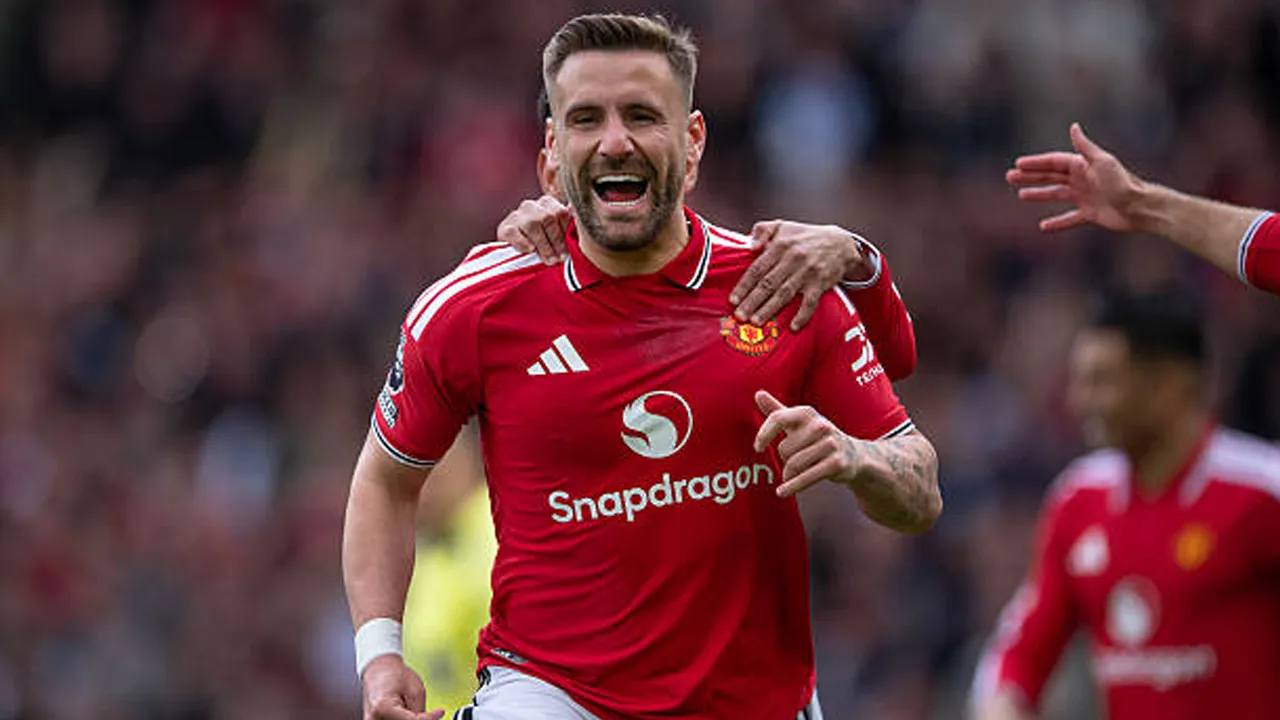 Michael Carrick Merasa Luke Shaw Layak Masuk Skuat Timnas Inggris