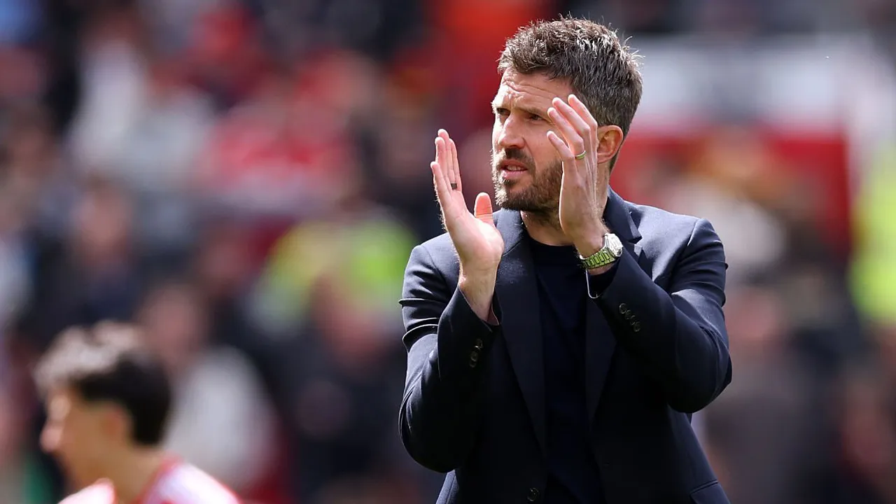Michael Carrick Pastikan Masa Depannya di MU Segera Terungkap