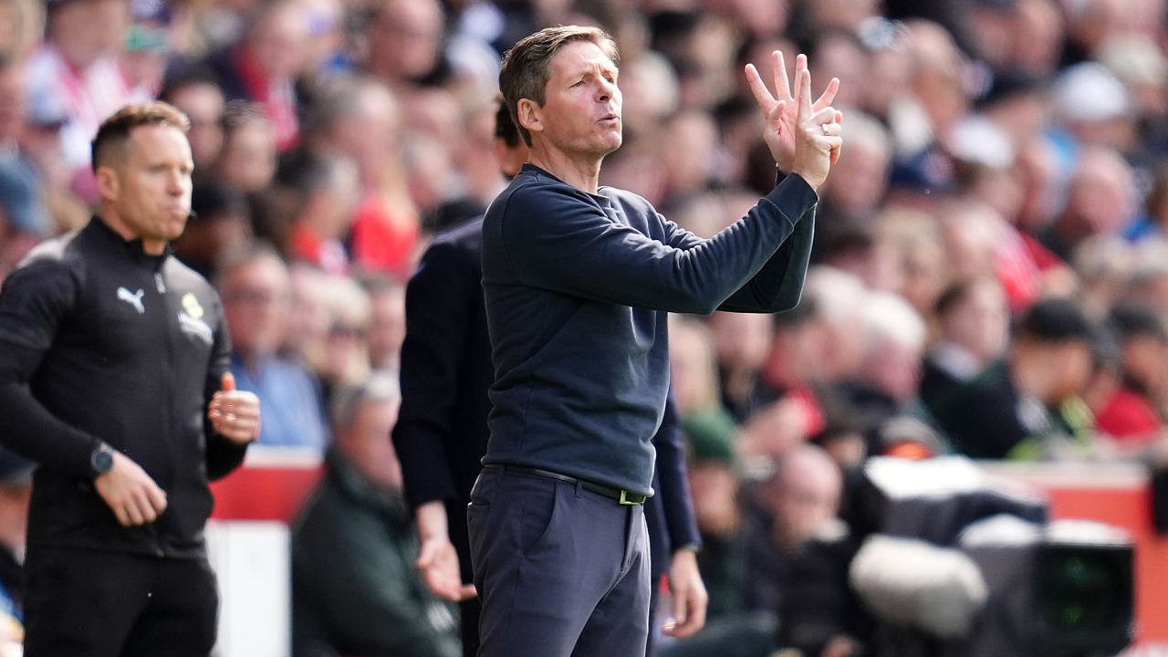 Oliver Glasner Kecewa Palace Kehilangan Fokus Saat Ditahan Brentford