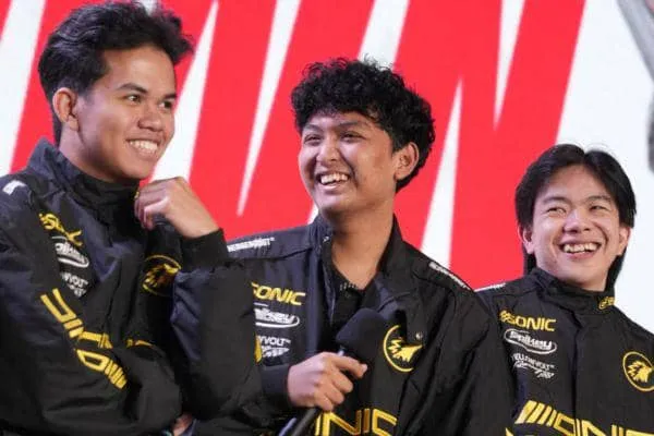 ONIC Amankan Upper Bracket di MPL ID S17 Pekan 8 - sumber: (ggwp)