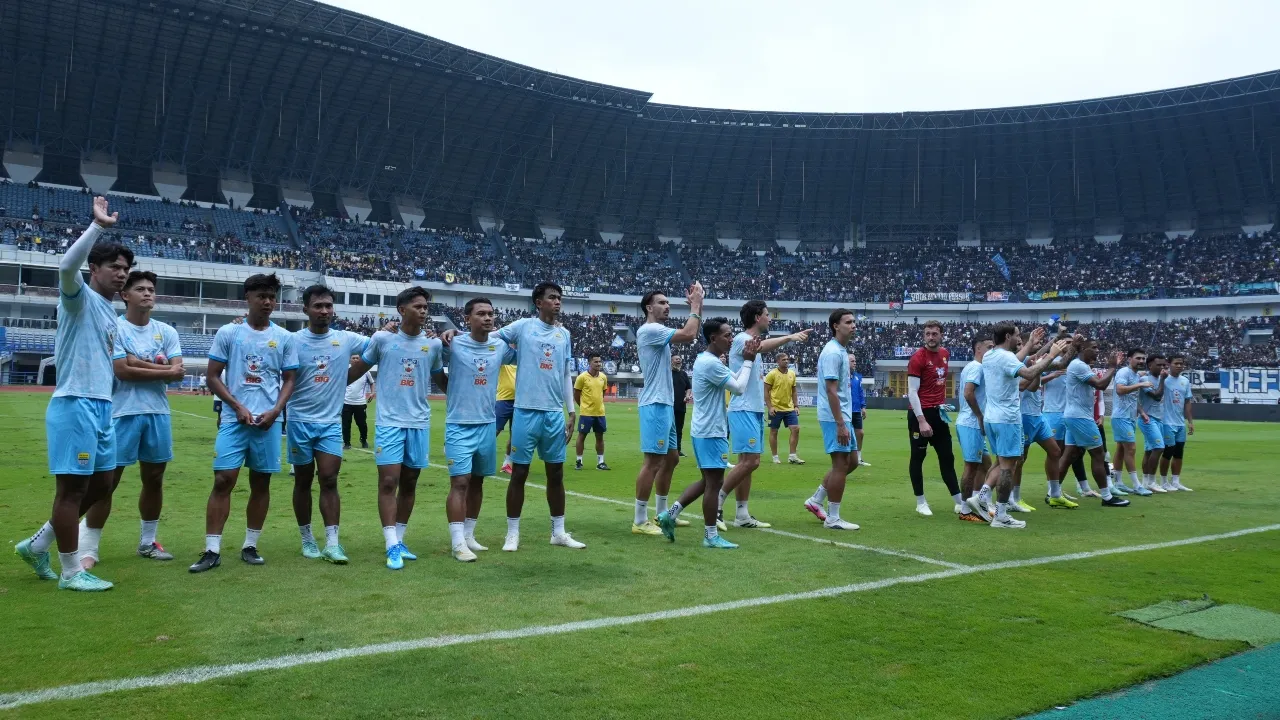 Persib persembahkan kemenangan untuk Bojan Hodak