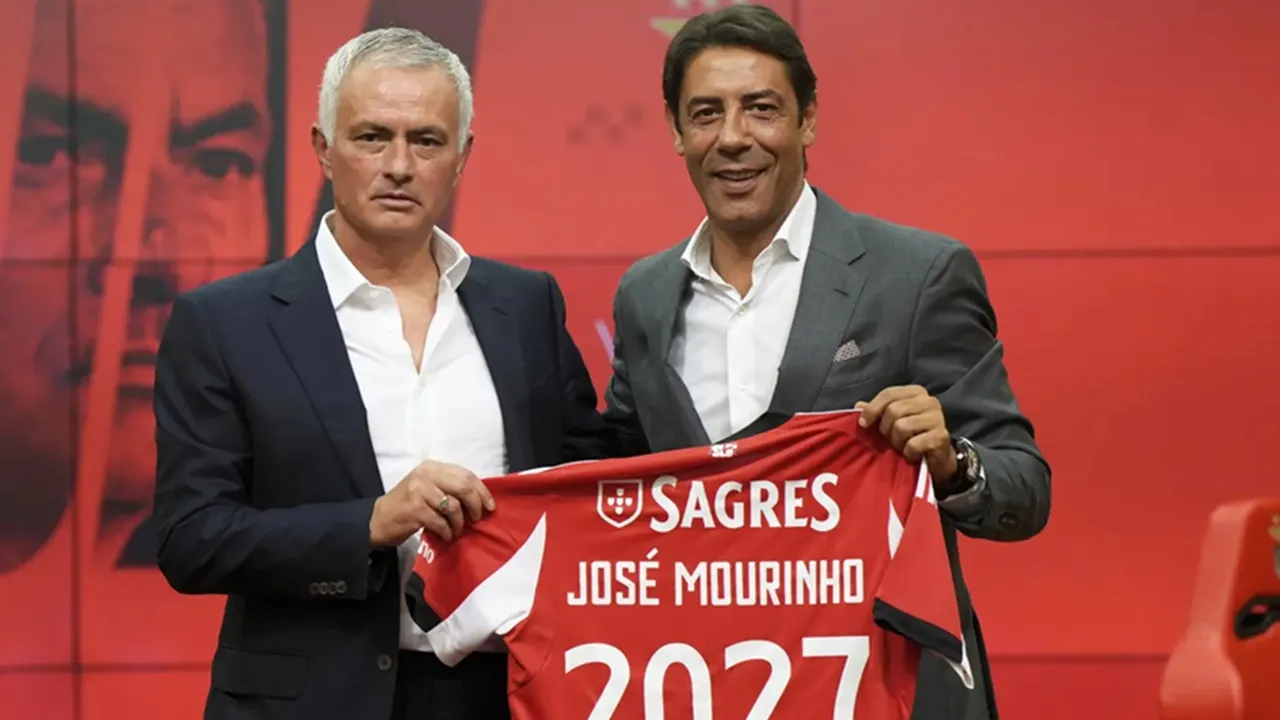 Presiden Tegaskan Mourinho Masih Pelatih Benfica