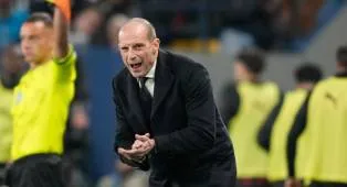 Puji Pahlawan di Genoa. Max Allegri: Pemain Asing Butuh Waktu Adaptasi