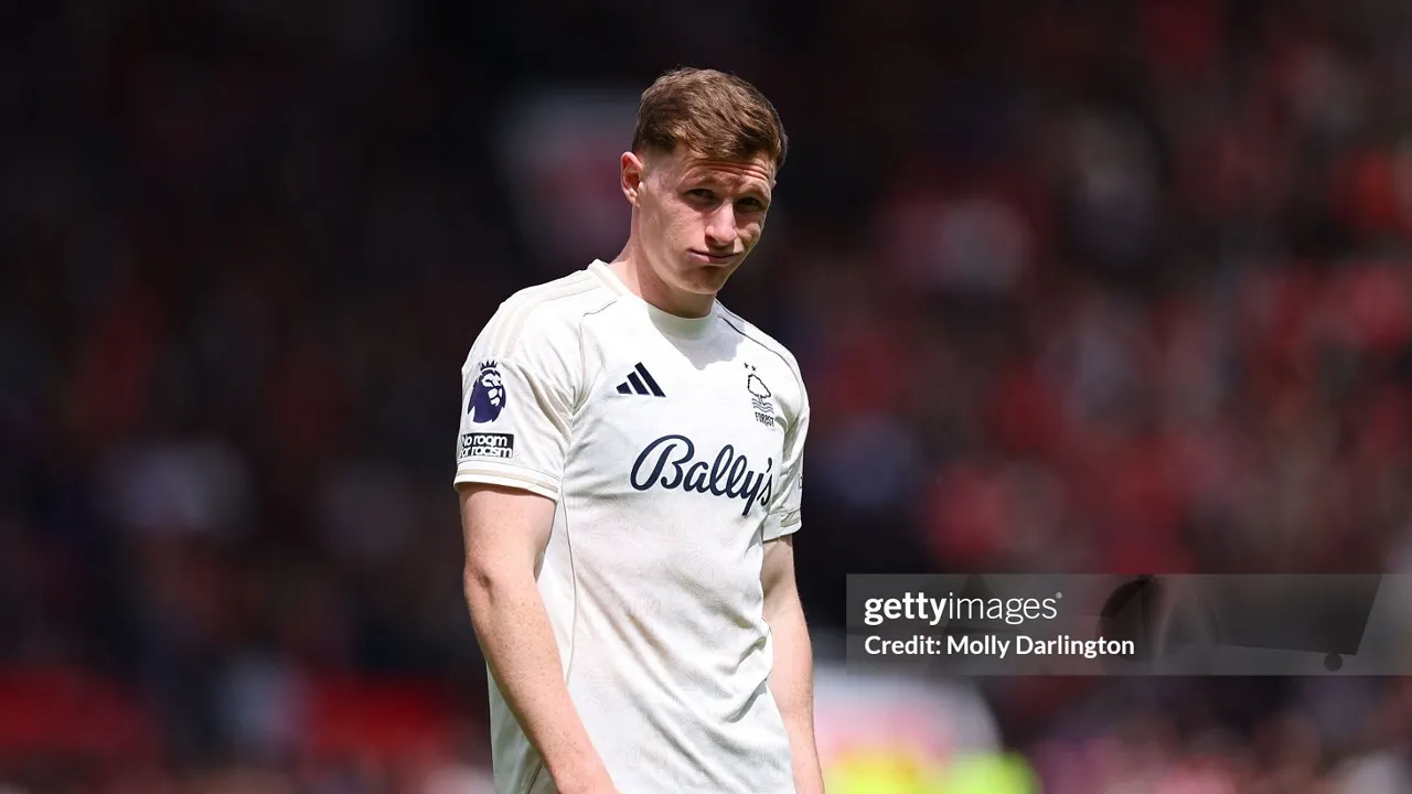 Vitor Pereira Tegaskan Nottingham Forest Tak Mau Jual Elliot Anderson