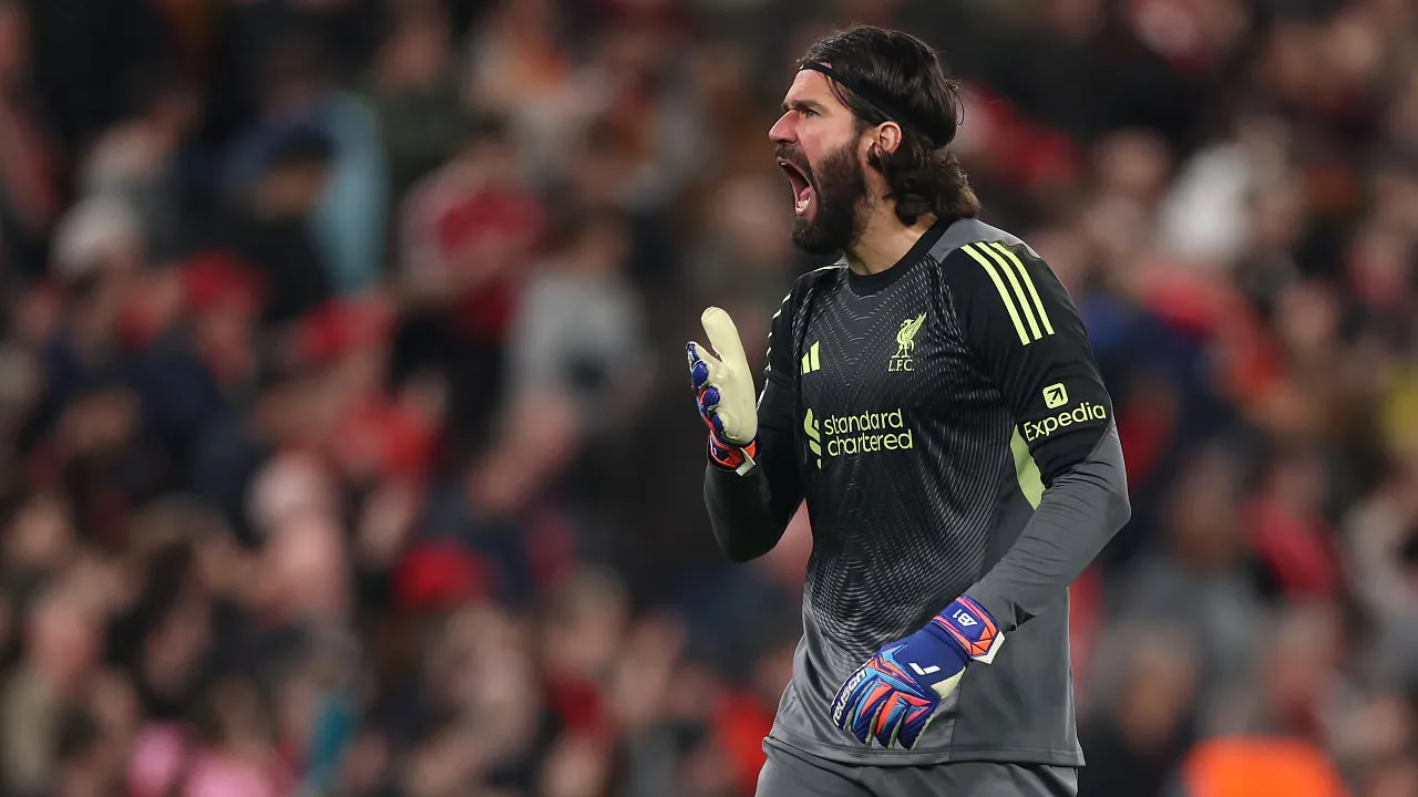Alisson Becker.