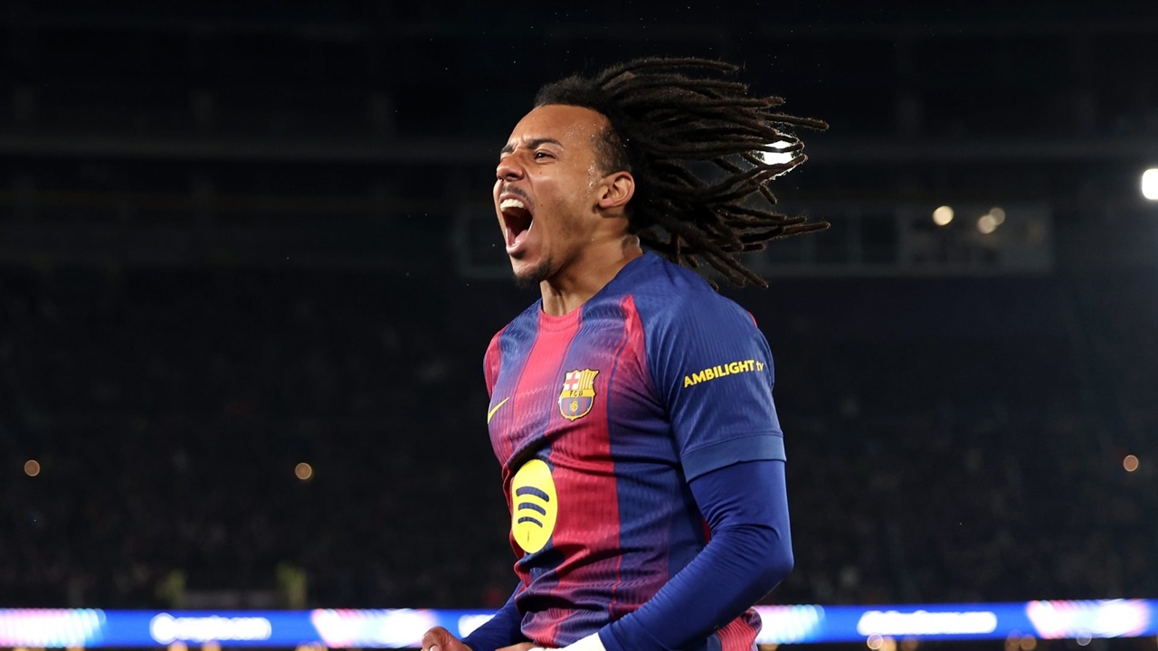 Barcelona Mengevaluasi Peran Jangka Panjang Kounde