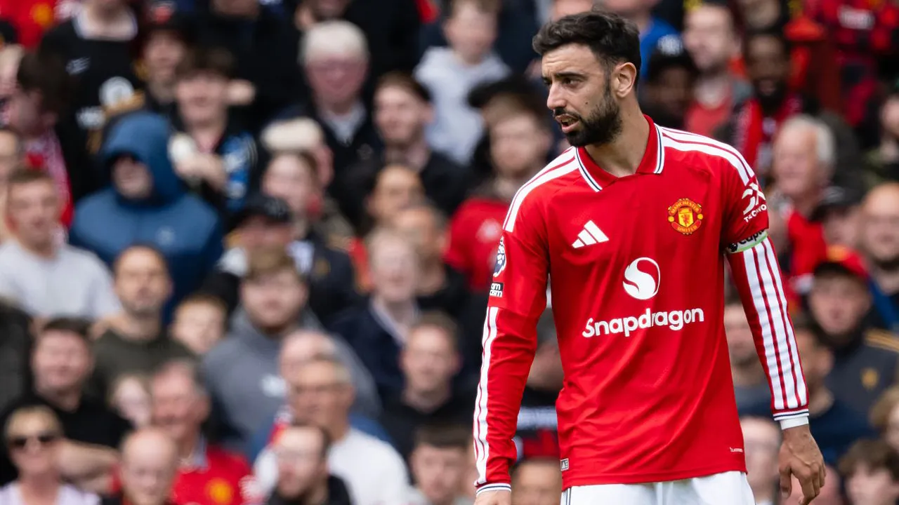 Bruno Fernandes Layak Disejajarkan dengan Henry dan De Bruyne