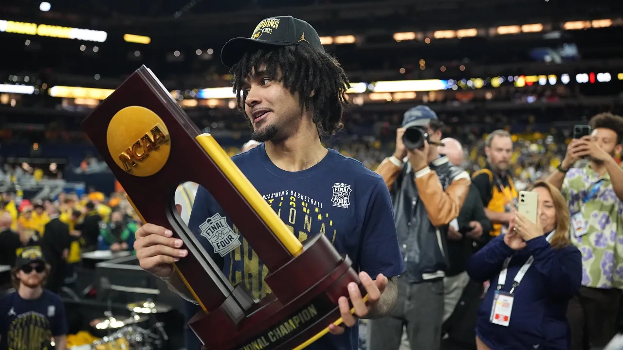 Elliot Cadeau putuskan mundur dari NBA Draft 2026.
