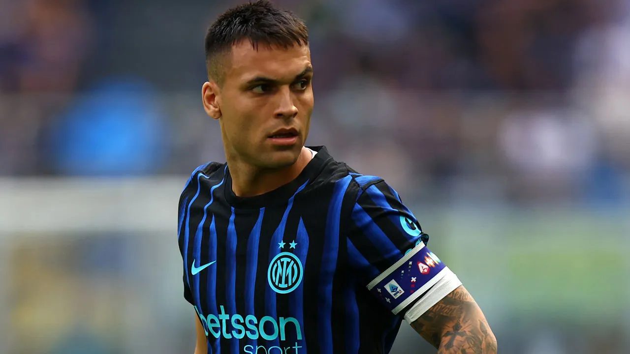 Julian Alvarez Sulit, Barcelona Mulai Dekati Lautaro Martinez