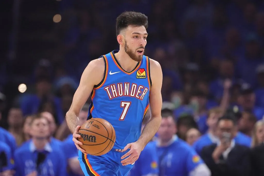 Kritik Perkins: Holmgren Harus Tingkatkan Permainan - sumber: (mainbasket)