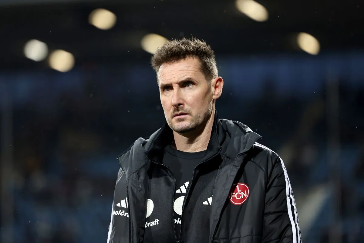 Rumor: Klose Siap Kembali ke Lazio Jika Sarri Hengkang - sumber: (footballitalia)